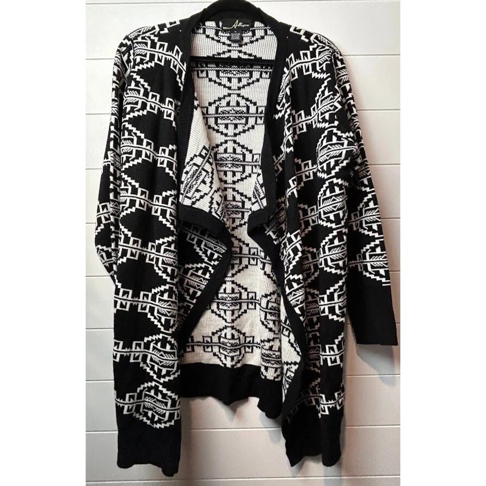 Women's Allegra Long Sleeve Open Cardigan Black & White Aztec Print Sz 1X